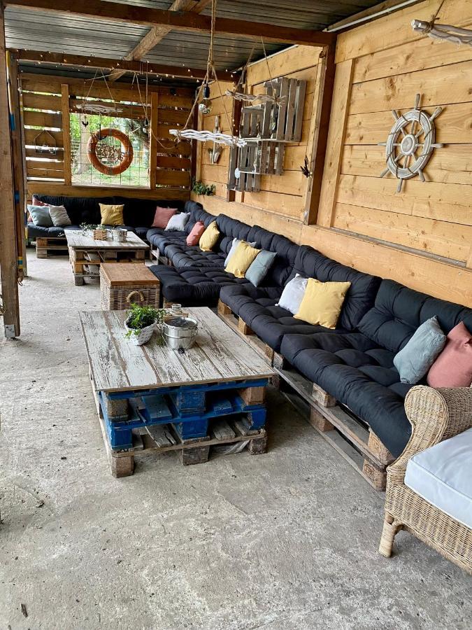 هام Tiny House Ems Im Pier9 Tiny House Hotel المظهر الخارجي الصورة